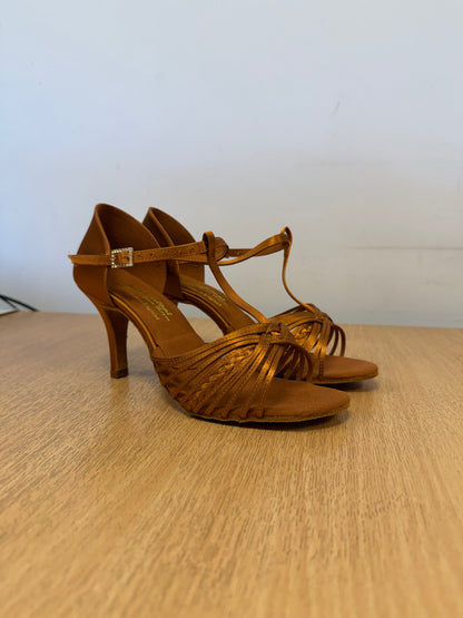 Svetlana - Tan Satin - Size 8 - Wide