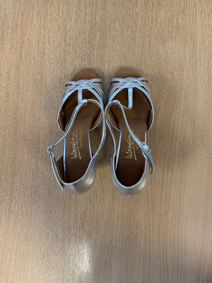 Mia T-Bar - Silver NotCalf - Size 8 - Wide