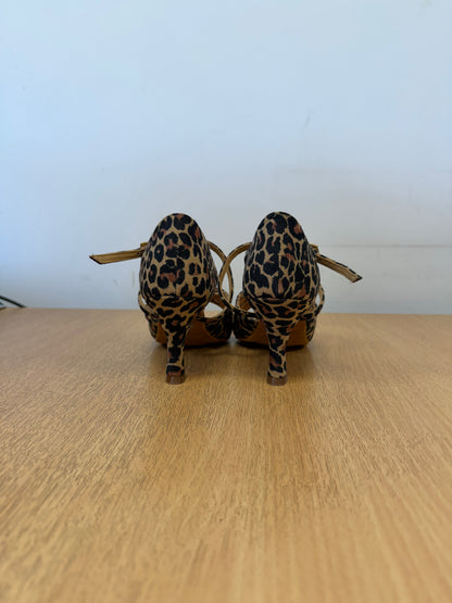 Mia - Leopard - Size 8 - X Wide