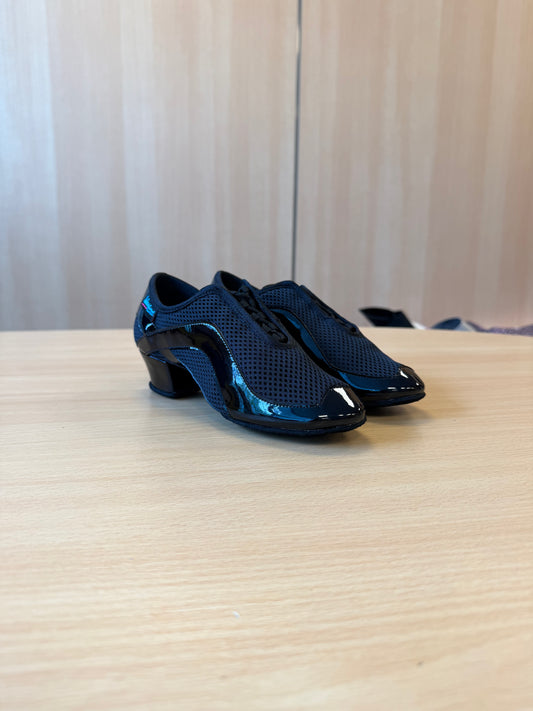 Tempo - AirMesh/ Black Patent - Size 2 - Regular