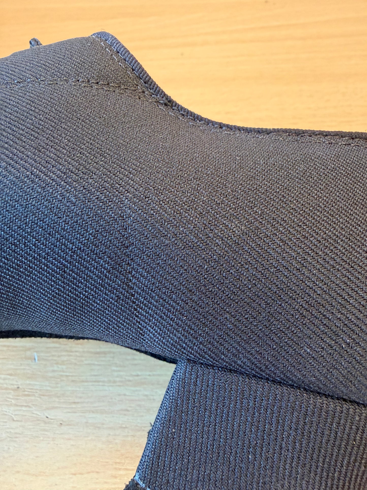 Heather Split-Sole - Black Lycra - Size 4 - Regular