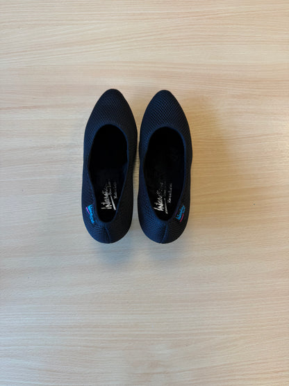 ICS RoundToe - AirMesh - Size 6.5 - Wide