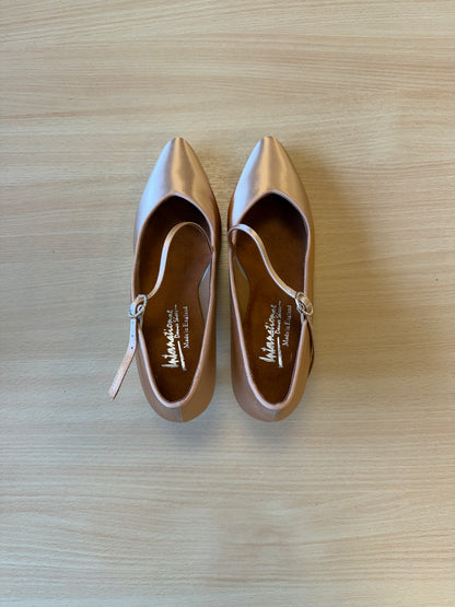ICS SuperStar SingleStrap - Peach Satin - Size 7.5 - Regular