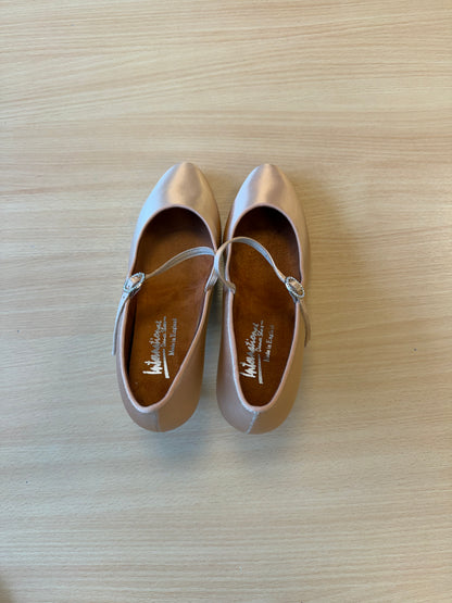 ICS Classic - Peach Satin - Size 7 - Regular