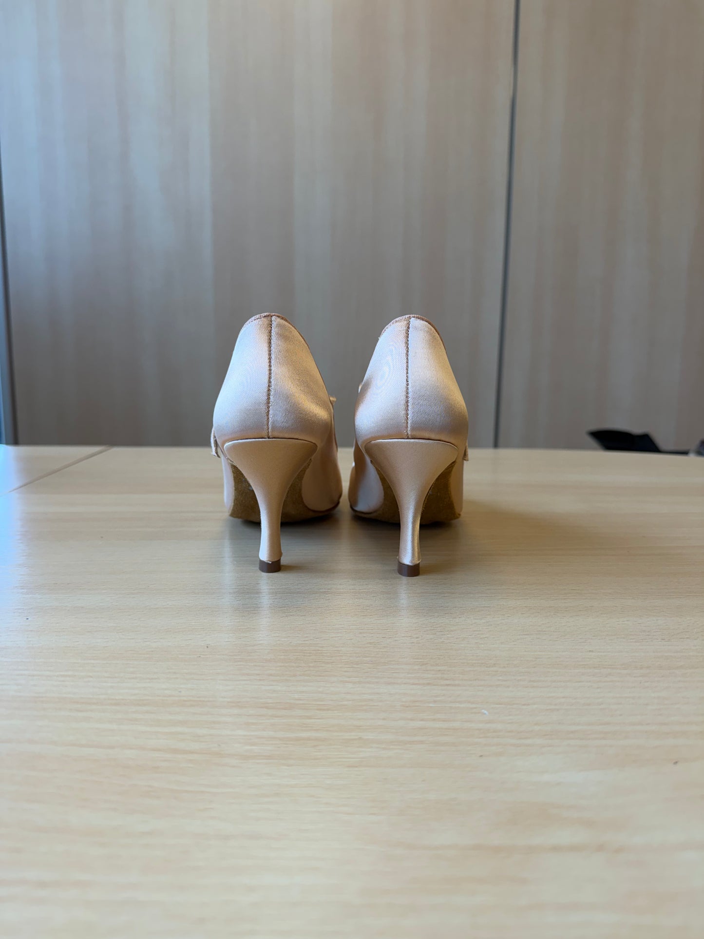 ICS Classic - Peach Satin - Size 6 - Wide