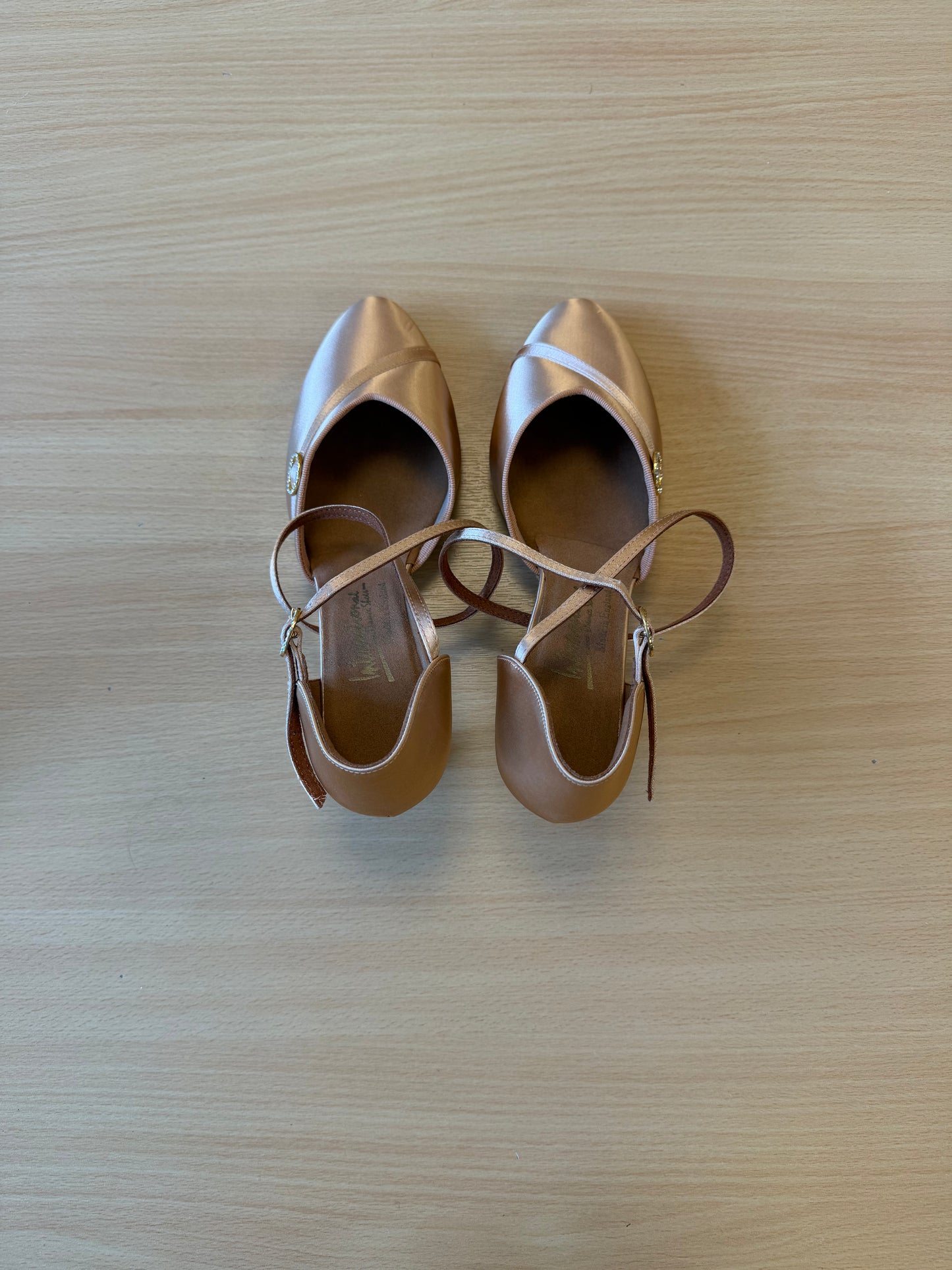 American Klass - Peach Satin - Size 8 - Regular