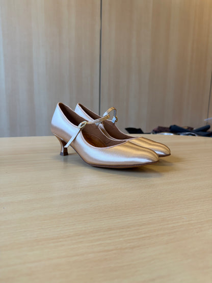 ICS Classic - Peach Satin - Size 8 - XX Narrow (Vegan Soles)