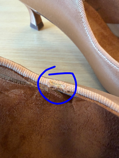 ICS Classic - Peach Satin - Size 8 - XX Narrow (Vegan Soles)