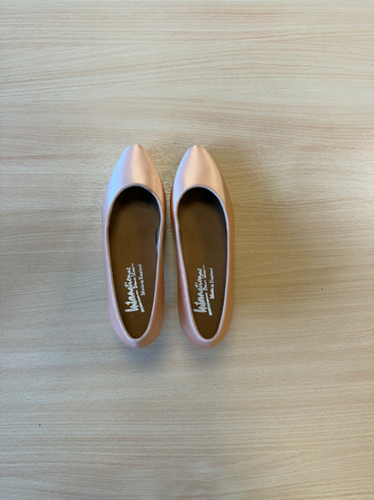 ICS RoundToe - Peach Satin - Size 5 - Regular