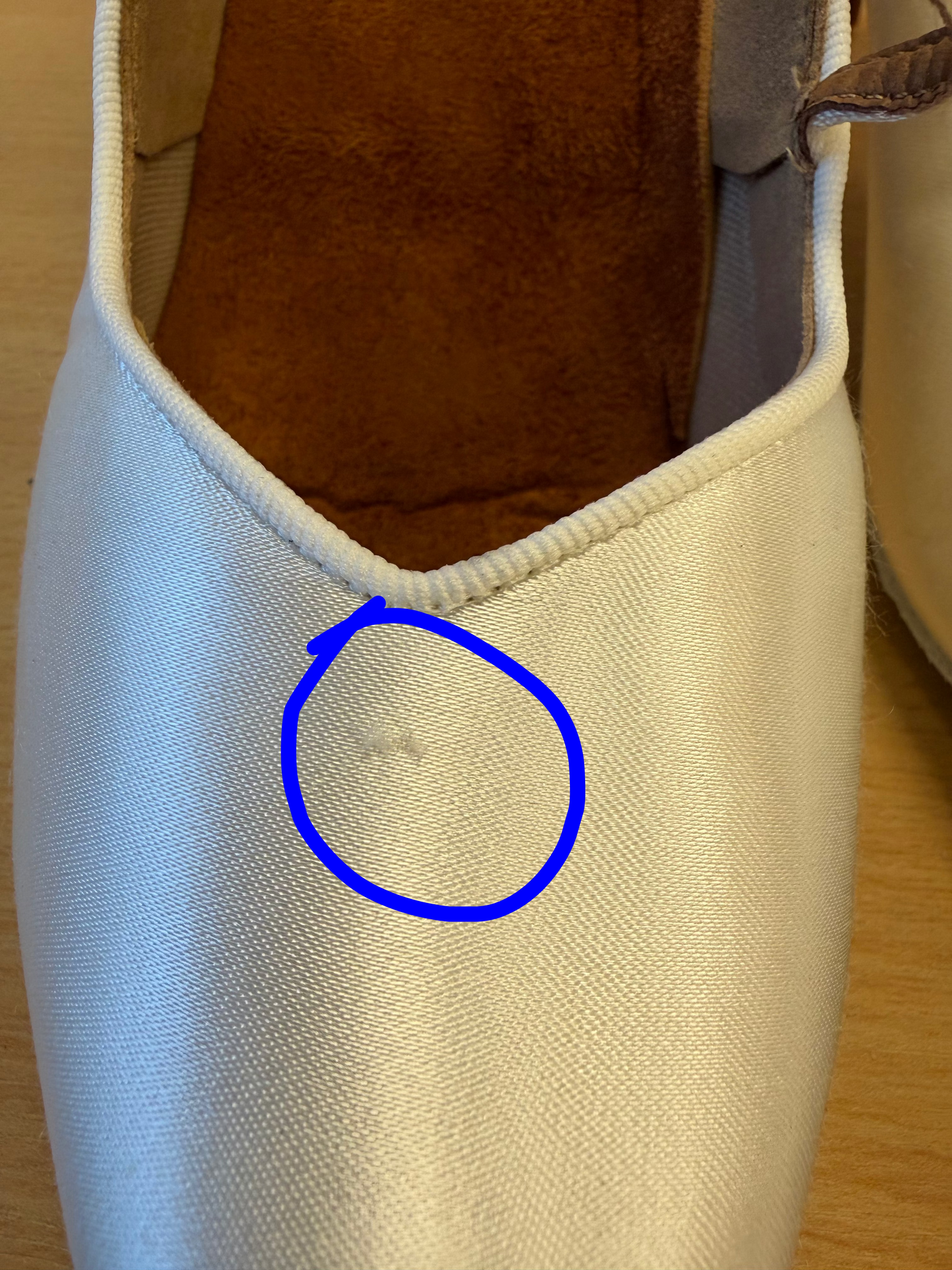 ICS SuperStar SingleStrap - White Satin - Size 8 - Regular