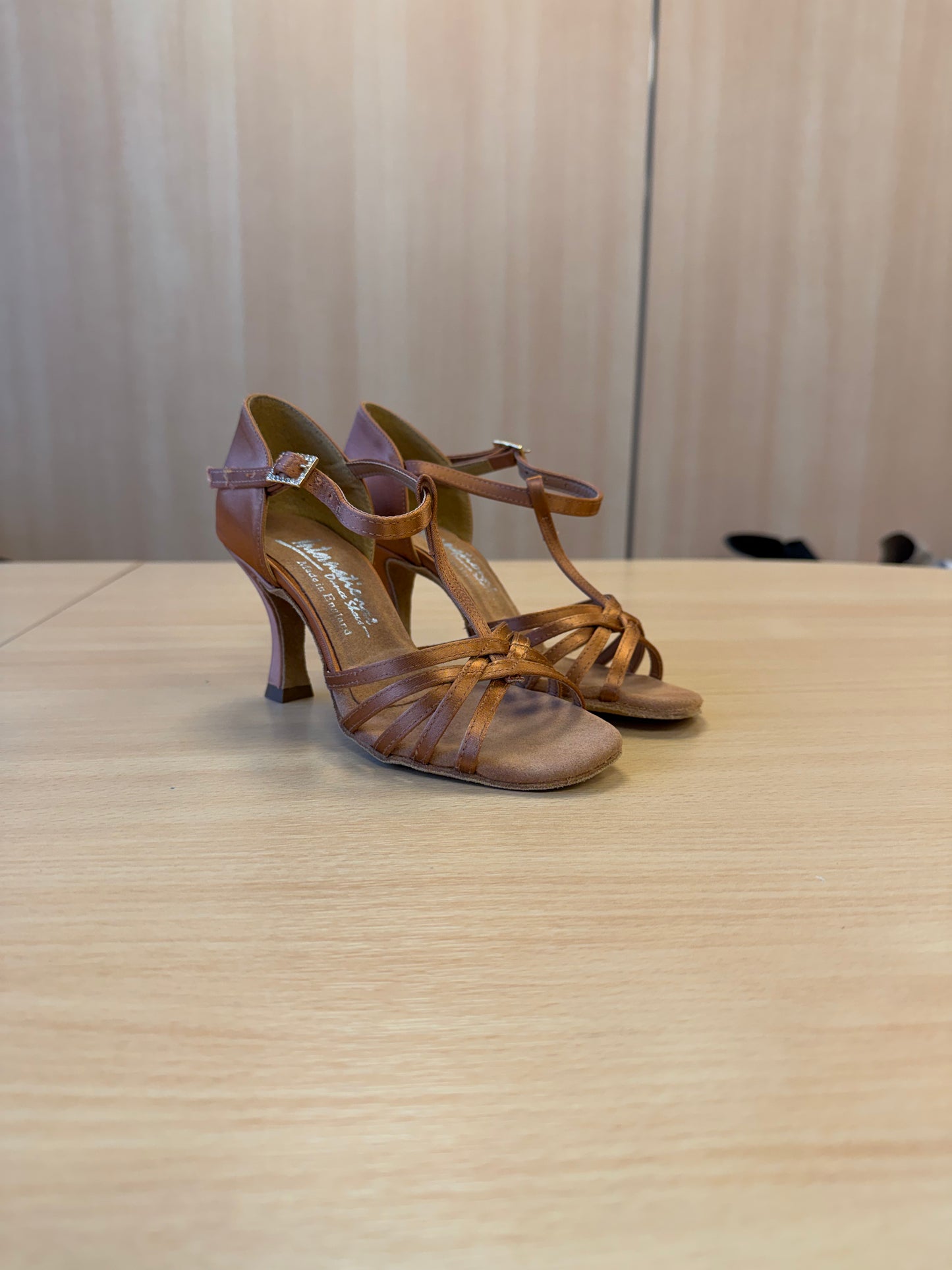 Bela - Tan Satin - Size 1.5 - Regular