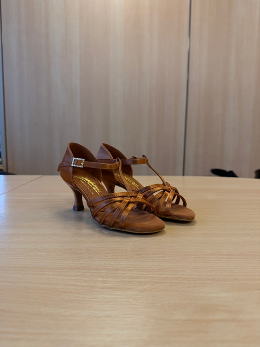 Bela - Tan Satin - Size 1.5 - Regular