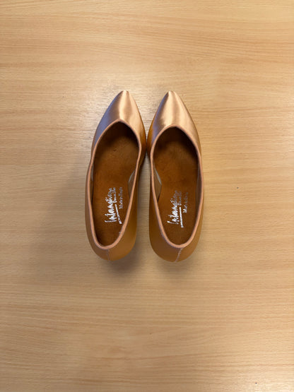 ICS SuperStar - Peach Satin - Size 4.5 - Narrow