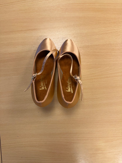 ICS RoundToe SingleStrap - Peach Satin - Size 3 - X Wide