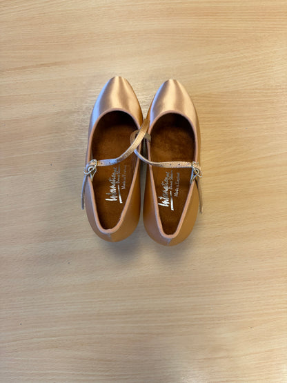 ICS RoundToe SingleStrap - Peach Satin - Size 2 - Regular