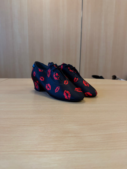 Heather Split-Sole - Lipstick - Size 7 - Regular