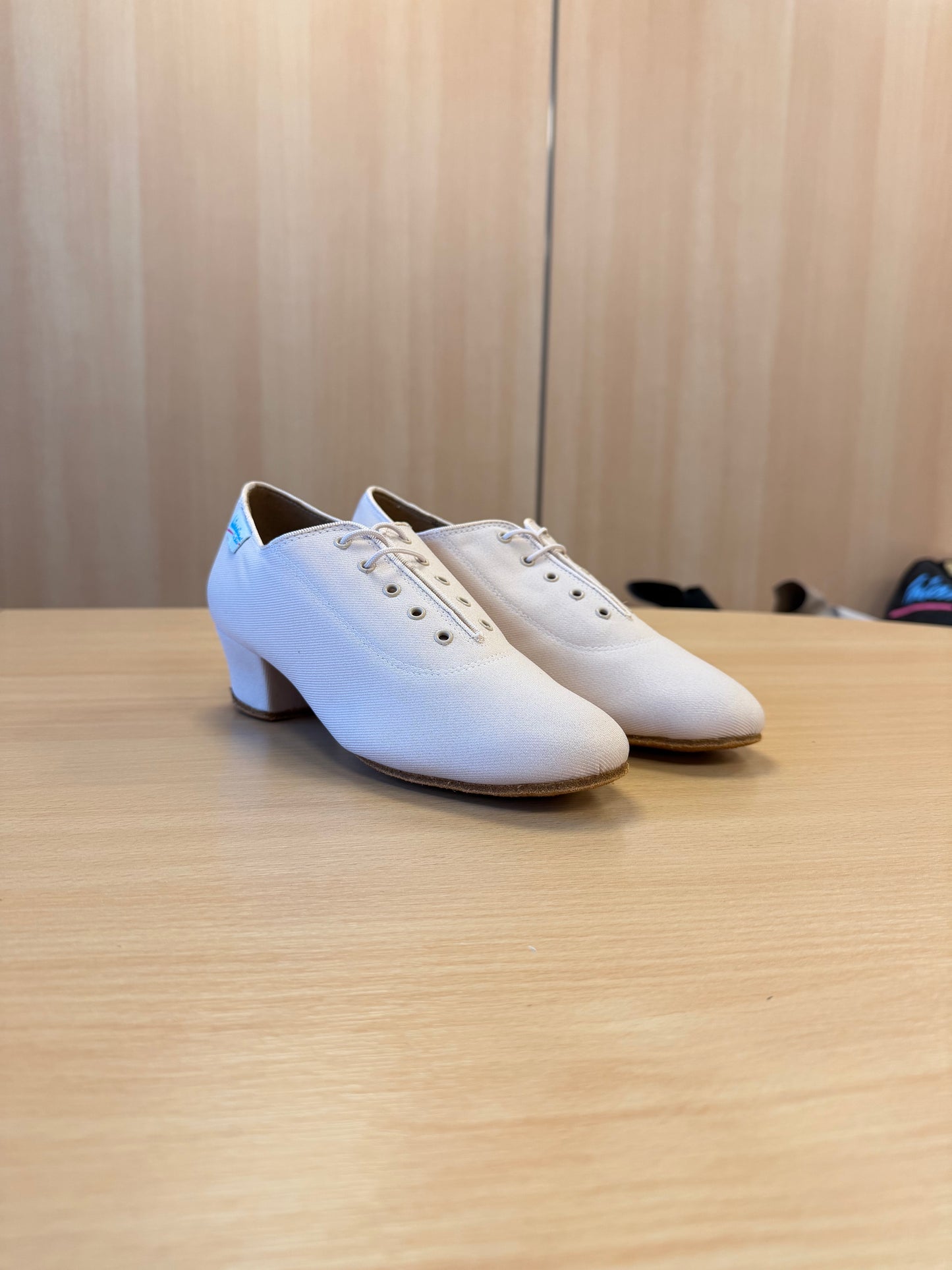 Heather Split-Sole - Beige Lycra - Size 6 - Regular