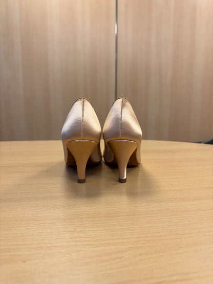 ICS RoundToe - Peach Satin - Size 6 - Regular