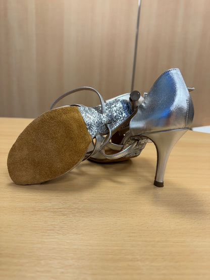 Bianca - Silver NotCalf - Size 5.5 - Regular (Silver Glitter)
