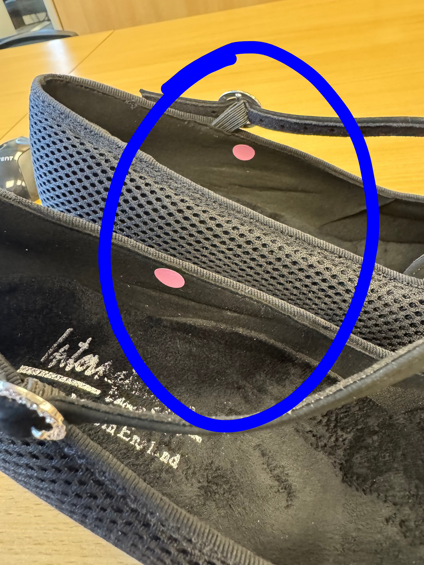 ICS RoundToe SingleStrap - Air Mesh - Size 7 - Narrow