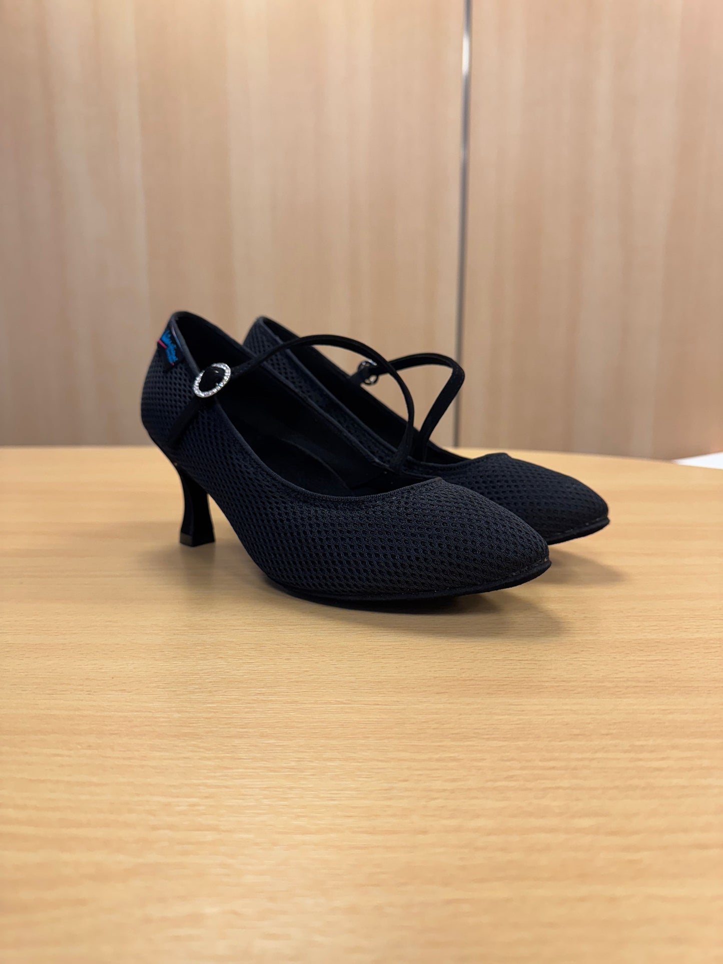 ICS RoundToe SingleStrap - Air Mesh - Size 6 - X Wide