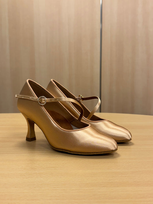 ICS RoundToe SingleStrap - Peach Satin - Size 4 - Regular