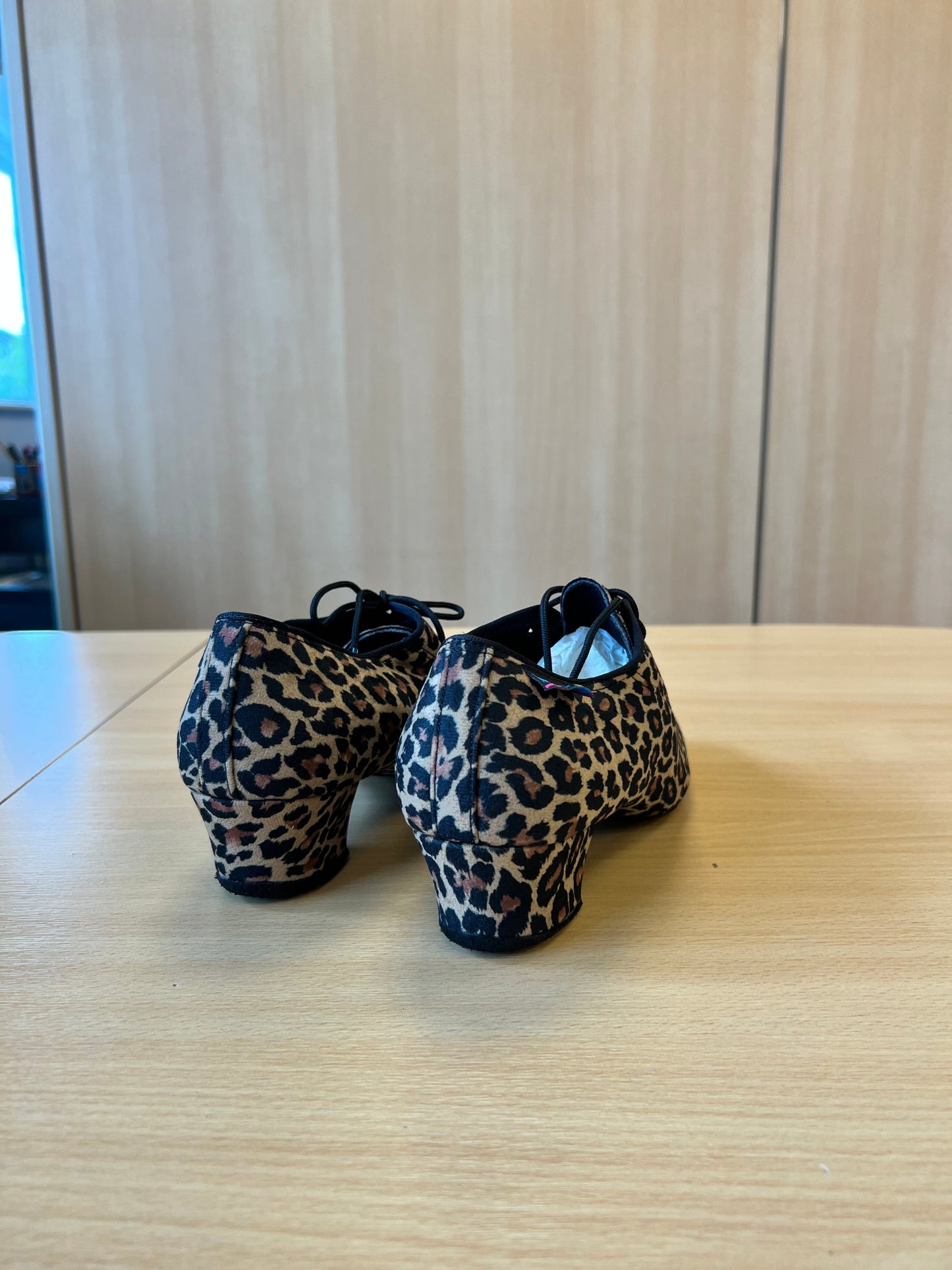 Heather Split-Sole - Leopard (Size 8.5)