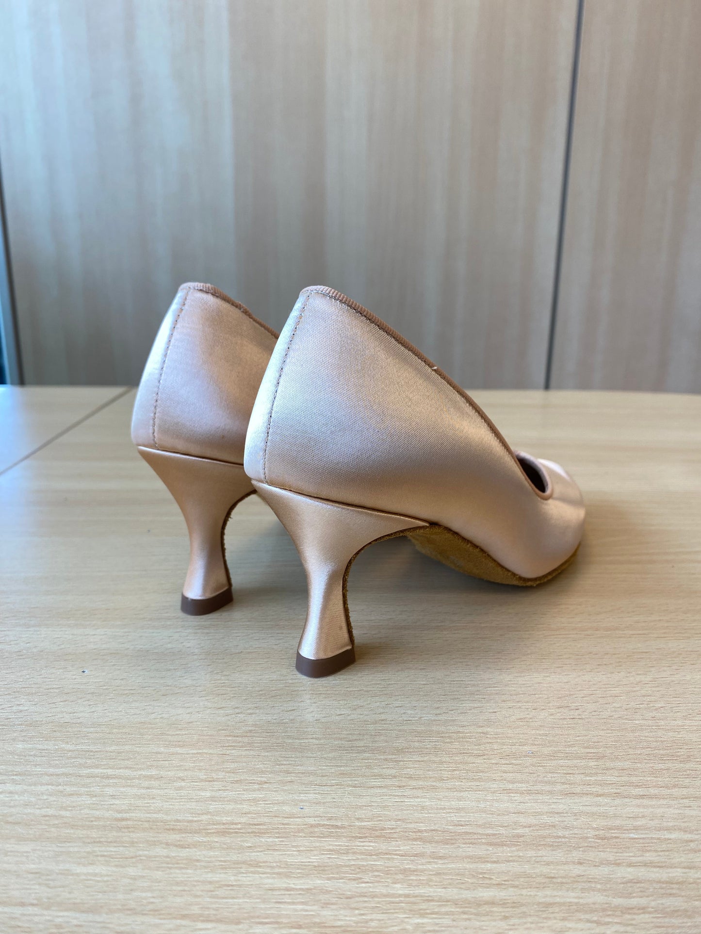ICS Vista - Peach Satin - Size 6 - Regular