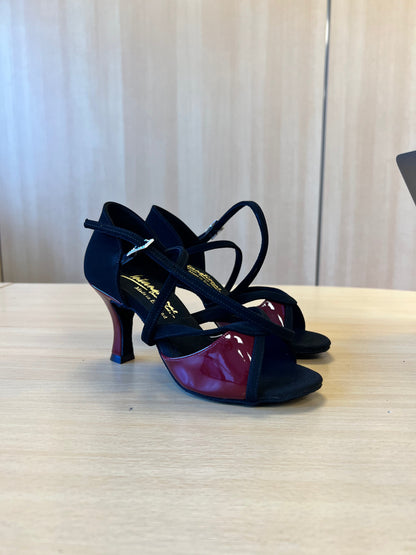 Bianca - Black Nubuck/Merlot Patent (Size 3.5)