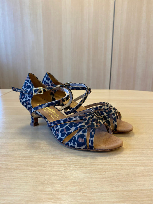 Mia - Leopard Vegan (Size 6)